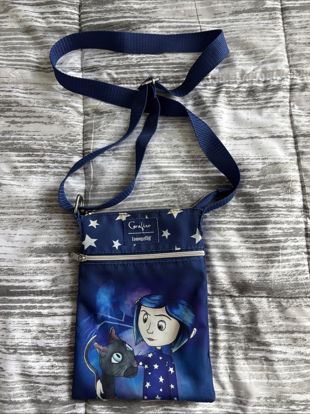 Loungefly Coraline Messenger Mail Bag Crossbody - Navy